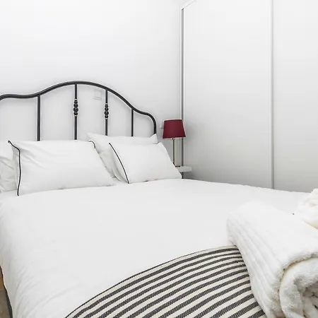 Apartment Aura Of